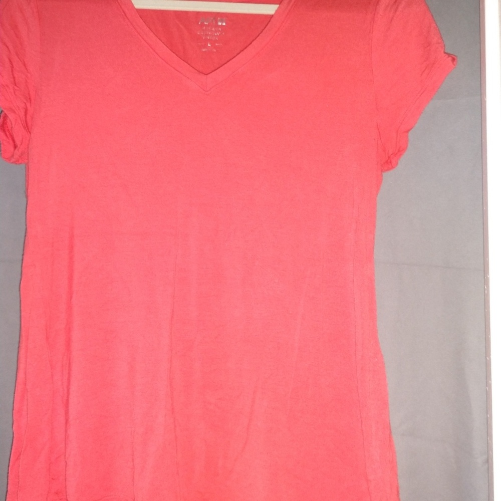 T-shirts (2)